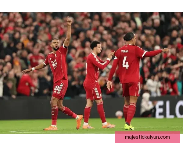 曼联逆转战胜利物浦，争冠形势愈发胶着状态回暖