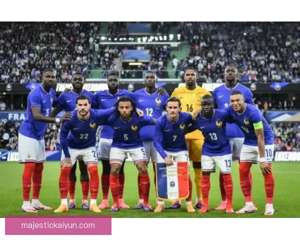 德甲球队阵容升级趋势明显，竞争力增强值得关注